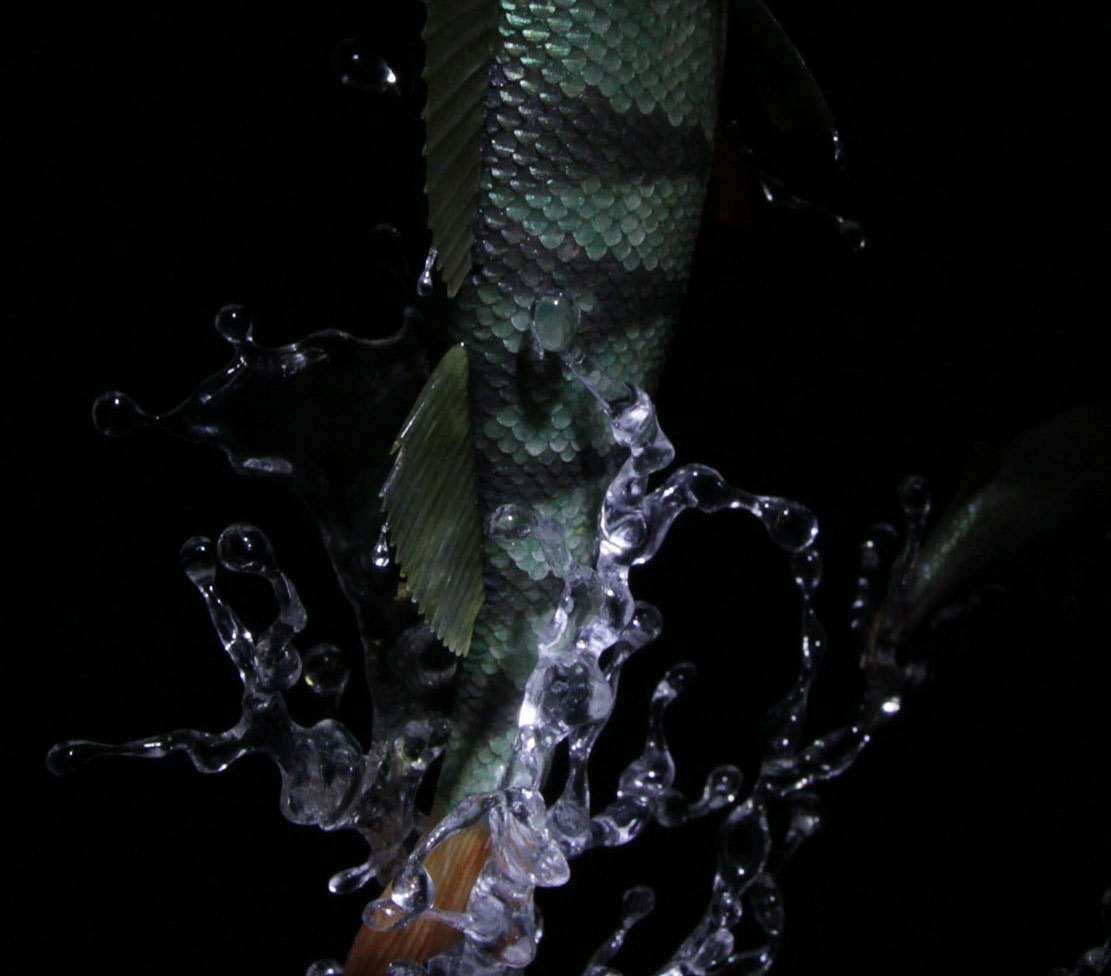 Eisvogel, Kingfisher, Watersplash, Hunting, Fish, Cornel, Schneider, Boxwood, Buchsbaum, jpeg, jpg, scuplture, Schnitzerei, Carving, okimono