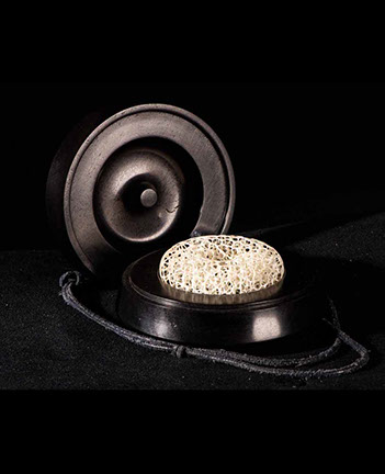 viper around branch, Cornel, Schneider, Boxwood, Buchsbaum,  jpeg, jpg, scuplture, Schnitzerei, Carving, okimono