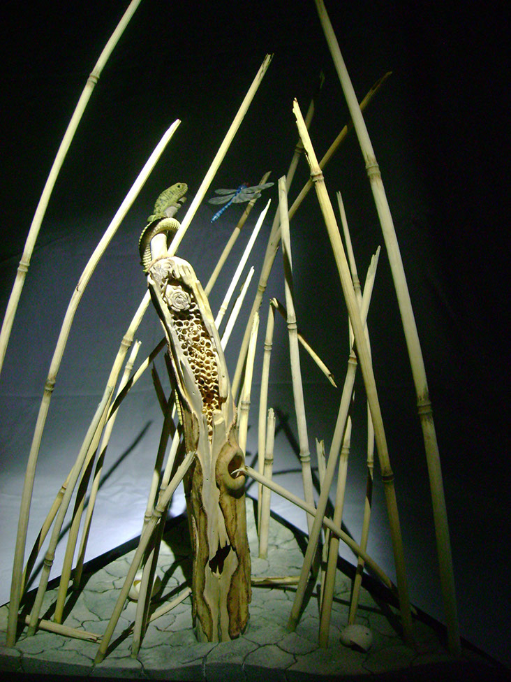 Catch me if you can,Libelle, Dragonfly, Eidechse, Lizard, Boxwood, Buchsbaum,  jpeg, jpg, scuplture, Schnitzerei, Carving, okimono