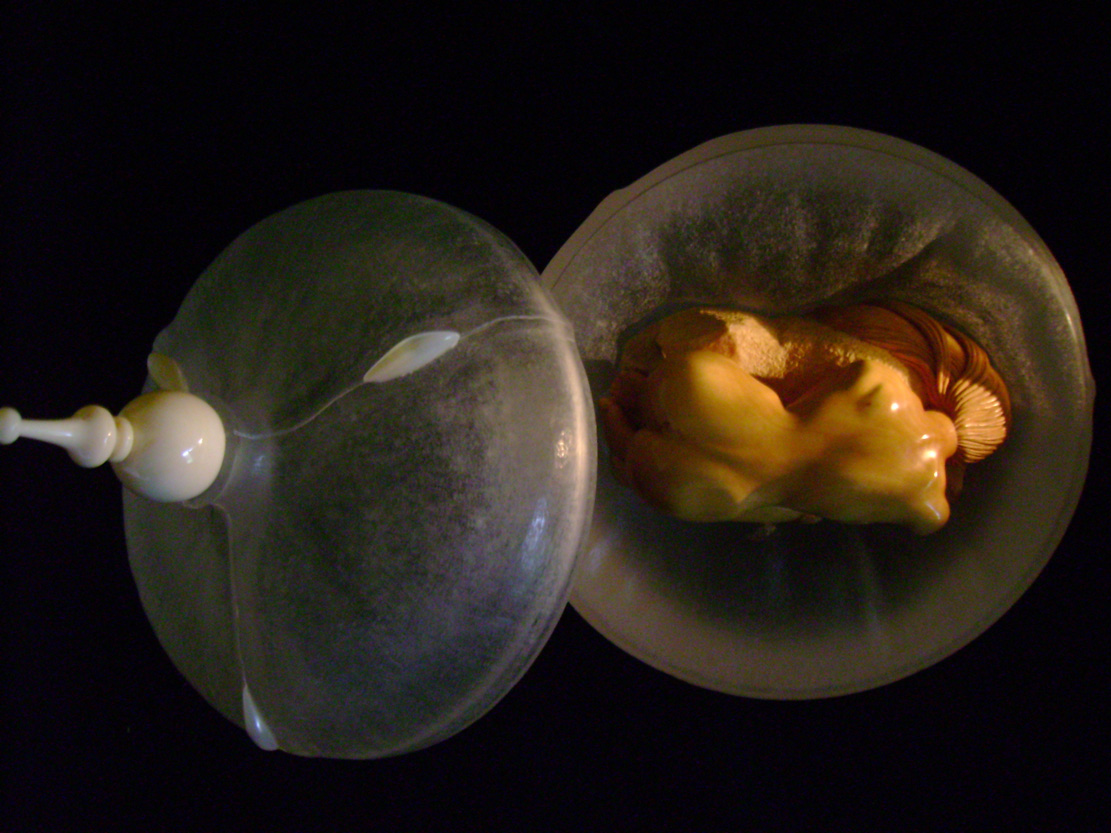 The nude, Akt, Cornel, Schneider, Boxwood, Buchsbaum,  acrylglass, ivory jpeg, jpg, scuplture, Schnitzerei, Carving, okimono