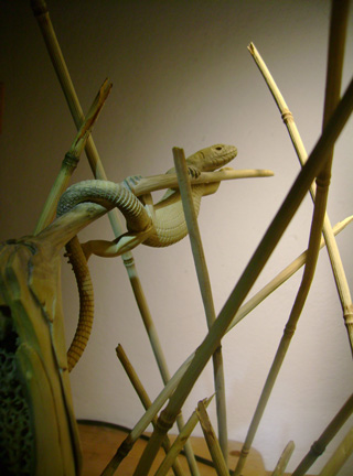 Catch me if you can, Eidechse, Lizard, Boxwood, Buchsbaum, tools, work in process,  jpeg, jpg, scuplture, Schnitzerei, Carving, okimono