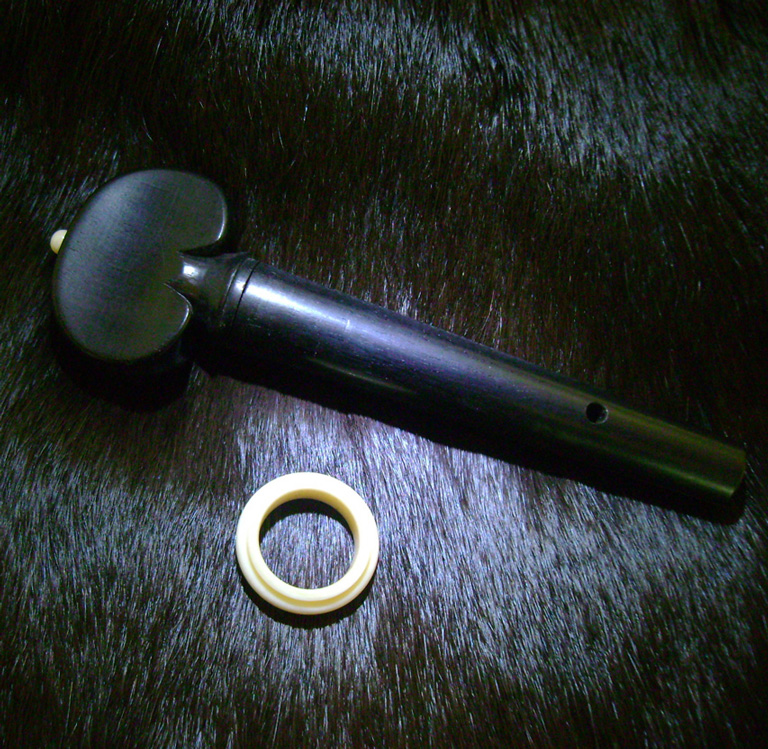 Violin-embryo, Geige, Cellowirbel, Cello tuning peg, smallest violin, Cornel, Schneider, Boxwood, Buchsbaum,  jpeg, jpg, scuplture, Schnitzerei,