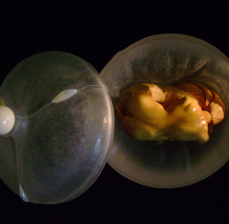 The nude, Akt, Cornel, Schneider, Boxwood, Buchsbaum,  acrylglass, ivory jpeg, jpg, scuplture, Schnitzerei, Carving, okimono