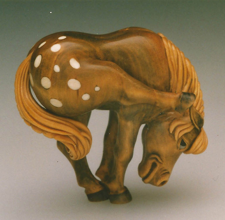 Jolly Jumper, Horse, Pferd, Cornel, Schneider, Boxwood, Buchsbaum, Bone, Knochen, jpeg, jpg, scuplture, Schnitzerei, Carving, netsuke